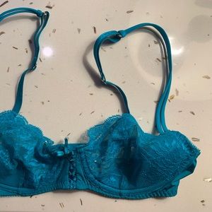 Victoria’s Secret bra size 34B.  Brand new with tags.